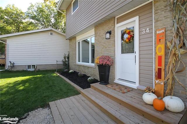 34 Parkwood Drive, House detached with 3 bedrooms, 2 bathrooms and 5 parking in Wasaga Beach ON | Image 14