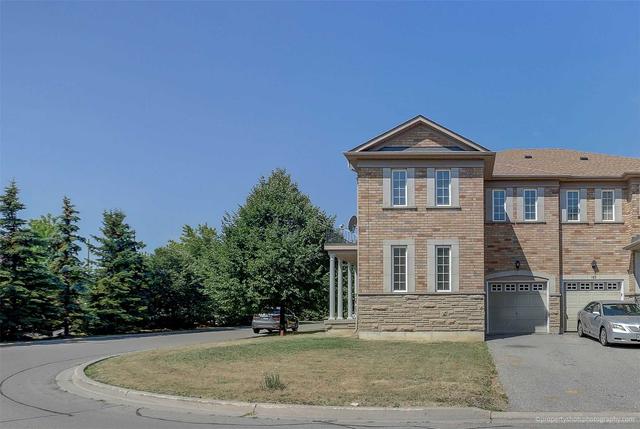 163 Fairlane Cres, House semidetached with 4 bedrooms, 3 bathrooms and 3 parking in Vaughan ON | Image 18