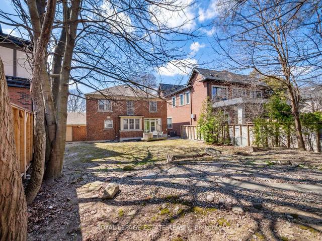 54 Strathearn Rd, House detached with 4 bedrooms, 3 bathrooms and 3 parking in Toronto ON | Image 7