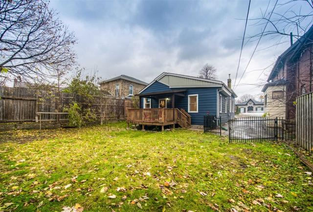 194 Brant Ave, House detached with 3 bedrooms, 1 bathrooms and 3 parking in Brantford ON | Image 20