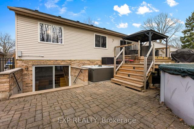7498 Greendale St, House detached with 3 bedrooms, 3 bathrooms and 8 parking in Niagara Falls ON | Image 20