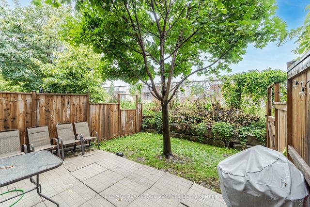 86 Joymar Dr, Townhouse with 3 bedrooms, 3 bathrooms and 2 parking in Mississauga ON | Image 20
