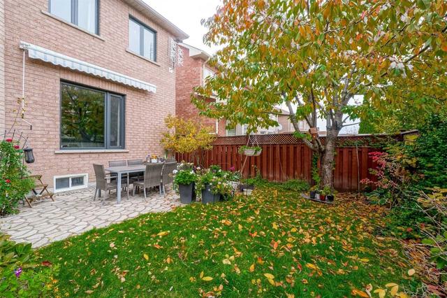 103 Saint Damian Ave, House detached with 3 bedrooms, 3 bathrooms and 3 parking in Vaughan ON | Image 35