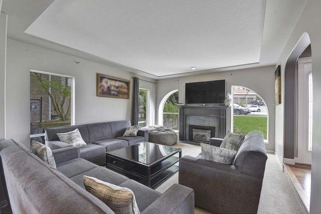 9270 163a Street, House detached with 5 bedrooms, 5 bathrooms and 10 parking in Surrey BC | Image 3