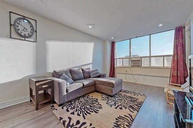 2104 - 370 Dixon Rd, Condo with 2 bedrooms, 1 bathrooms and 1 parking in Toronto ON | Image 19