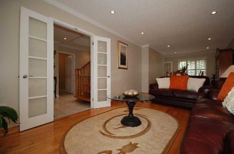 80 Large Cres, House detached with 4 bedrooms, 4 bathrooms and 4 parking in Ajax ON | Image 3