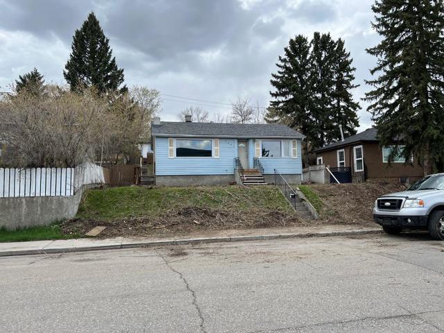 3407 Centre A Street Ne, House detached with 3 bedrooms, 2 bathrooms and 2 parking in Calgary AB | Image 1
