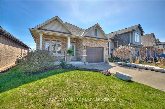 7042 Optimist Lane, House detached with 2 bedrooms, 3 bathrooms and 3 parking in Niagara Falls ON | Image 19