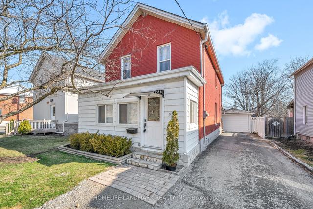 523 Albert St, House detached with 3 bedrooms, 2 bathrooms and 4 parking in Oshawa ON | Image 1