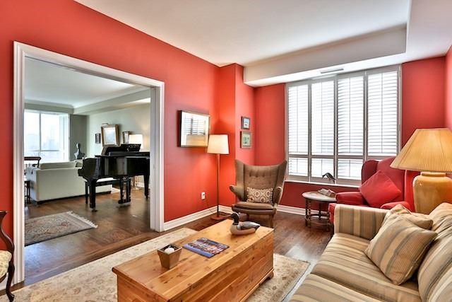 lph6 - 38 Avoca Ave, Condo with 3 bedrooms, 3 bathrooms and 2 parking in Toronto ON | Image 8