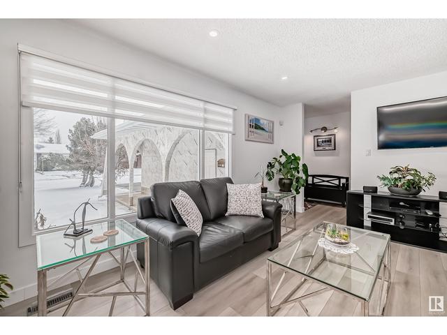 8312 181 St Nw, House detached with 4 bedrooms, 2 bathrooms and 4 parking in Edmonton AB | Image 6