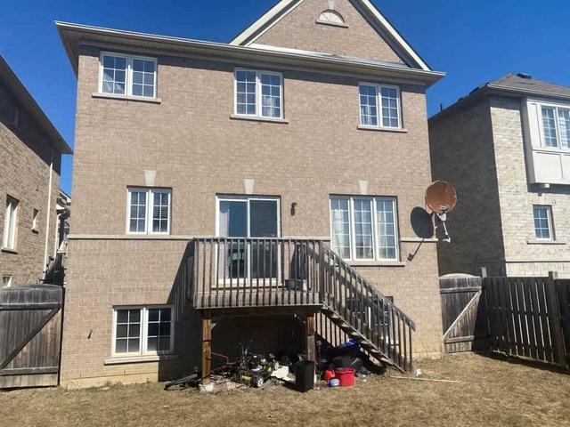 131 Young Dr, House detached with 3 bedrooms, 4 bathrooms and 6 parking in Brampton ON | Image 8