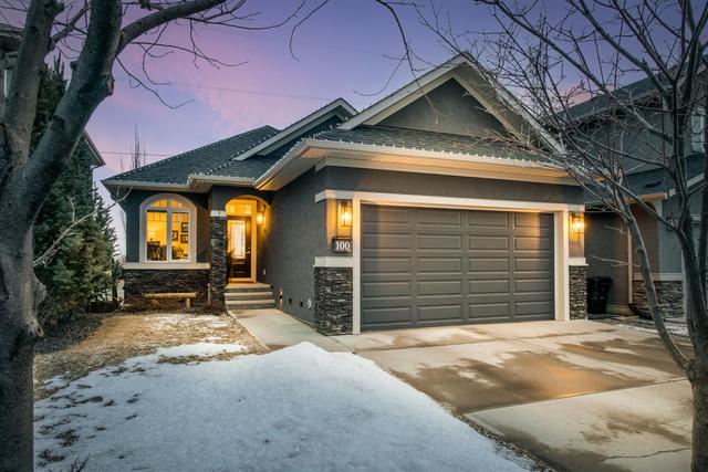 100 Evansview Road Nw, House detached with 3 bedrooms, 2 bathrooms and 4 parking in Calgary AB | Image 1