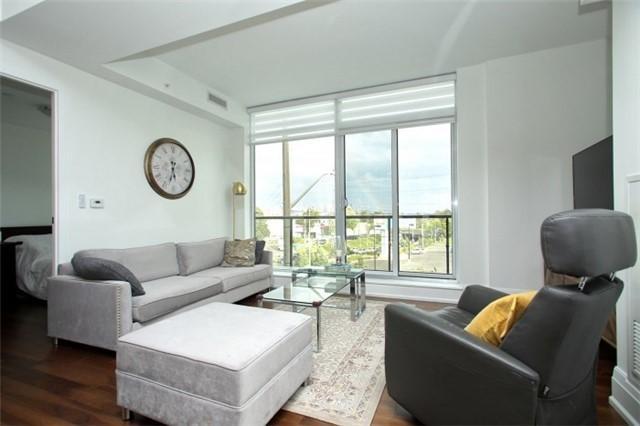 309 - 25 Malcolm Rd, Condo with 3 bedrooms, 2 bathrooms and 1 parking in Toronto ON | Image 11