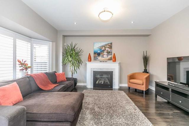 3 Arfield Ave, House detached with 4 bedrooms, 3 bathrooms and 4 parking in Ajax ON | Image 5
