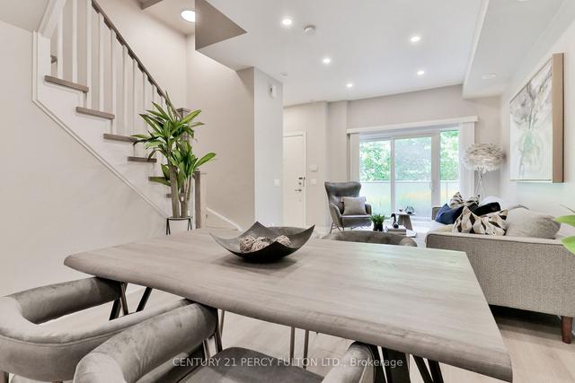th6 - 330 Village Green Sq, Townhouse with 3 bedrooms, 3 bathrooms and 2 parking in Toronto ON | Image 3