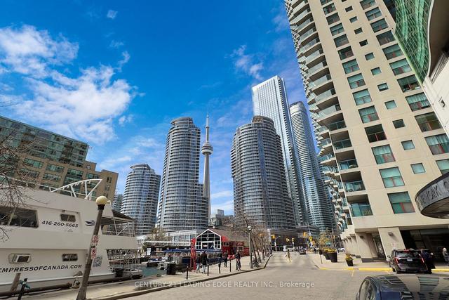 1403 - 99 Harbour Sq, Condo with 0 bedrooms, 1 bathrooms and 0 parking in Toronto ON | Image 37