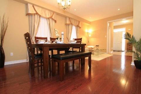 81 Prince Of Wales Dr, House detached with 4 bedrooms, 4 bathrooms and 4 parking in Markham ON | Image 3