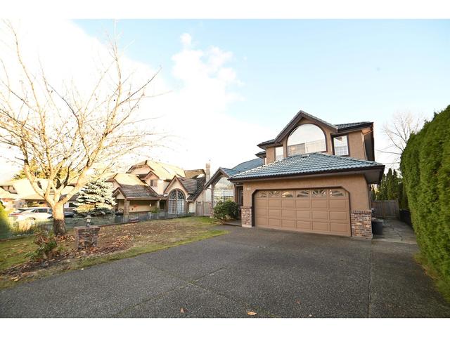 2992 Christina Place, House detached with 7 bedrooms, 4 bathrooms and 4 parking in Coquitlam BC | Card Image
