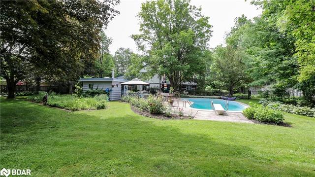 1832 Ridge Road W, House detached with 6 bedrooms, 3 bathrooms and 8 parking in Oro Medonte ON | Image 39