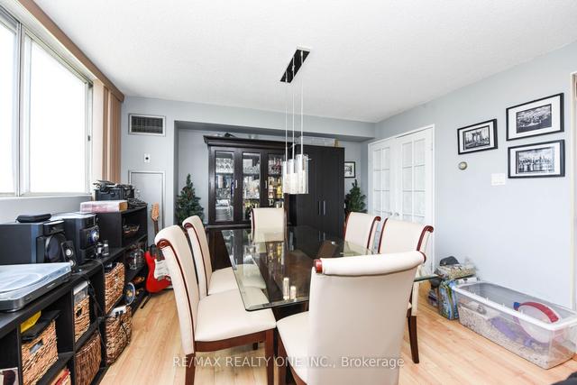 sph11 - 3695 Kaneff Cres, Condo with 2 bedrooms, 2 bathrooms and 2 parking in Mississauga ON | Image 7