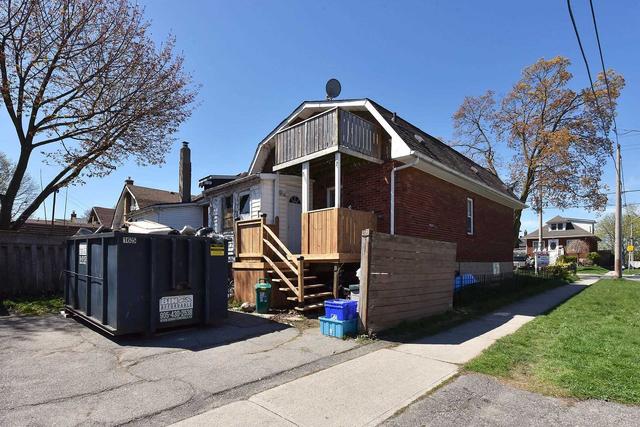 185 Oshawa Blvd N, House detached with 4 bedrooms, 2 bathrooms and 2 parking in Oshawa ON | Image 16
