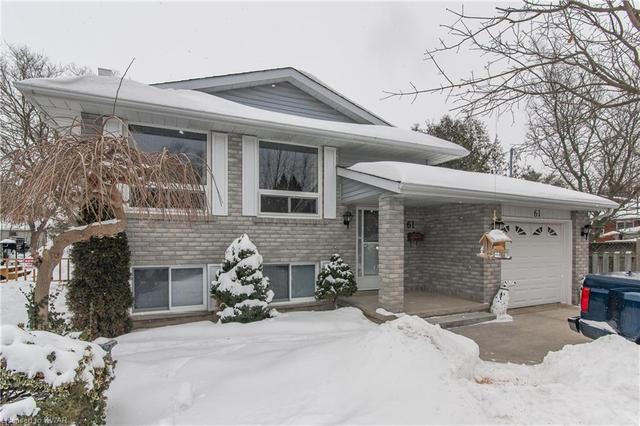 61 Stanley Avenue, House detached with 4 bedrooms, 2 bathrooms and 5 parking in Kitchener ON | Image 1
