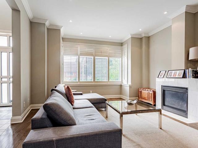 62 Dunblaine Ave, House detached with 4 bedrooms, 4 bathrooms and 4 parking in Toronto ON | Image 28