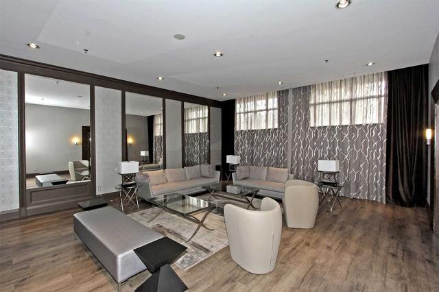 509 - 438 Richmond St W, Condo with 1 bedrooms, 1 bathrooms and 1 parking in Toronto ON | Image 25