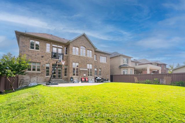 95 Sarracini Cres, House detached with 4 bedrooms, 7 bathrooms and 9 parking in Vaughan ON | Image 31