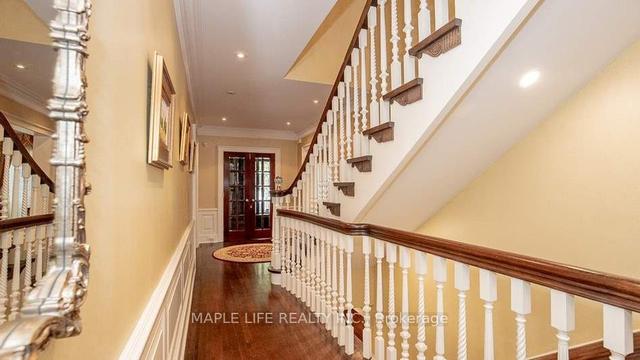 11 Dewbourne Ave, House detached with 5 bedrooms, 8 bathrooms and 4 parking in Toronto ON | Image 5