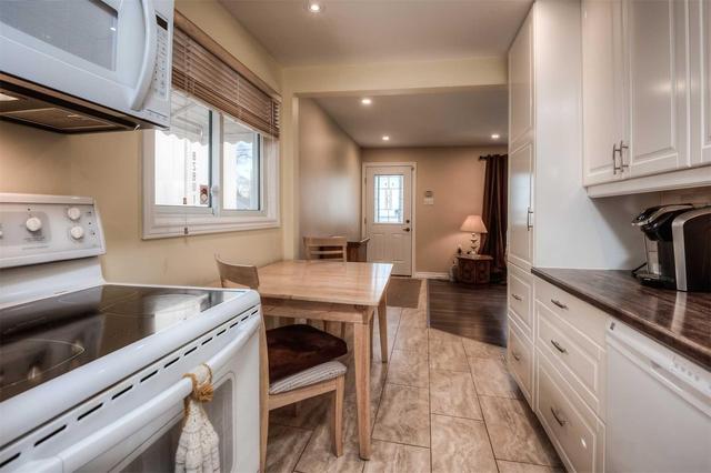 86 Spadina Rd E, House detached with 2 bedrooms, 1 bathrooms and 3 parking in Kitchener ON | Image 11
