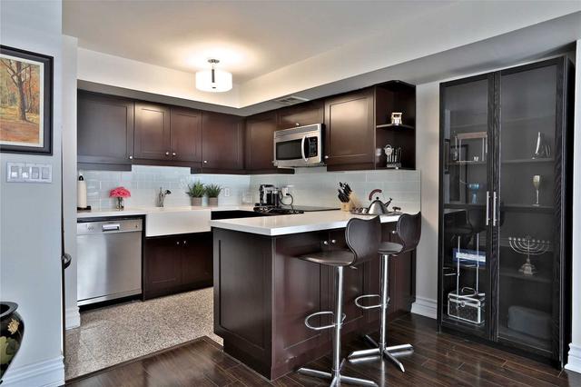 317 - 25 The Esplanade Dr, Condo with 1 bedrooms, 1 bathrooms and 0 parking in Toronto ON | Image 5