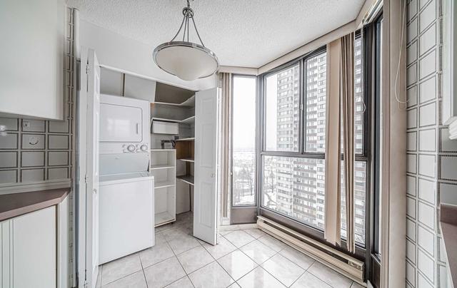 1107 - 100 Antibes Dr, Condo with 3 bedrooms, 2 bathrooms and 1 parking in Toronto ON | Image 5