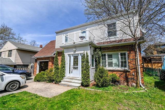 5 Bellevue Terrace, House detached with 3 bedrooms, 1 bathrooms and 5 parking in St. Catharines ON | Image 1