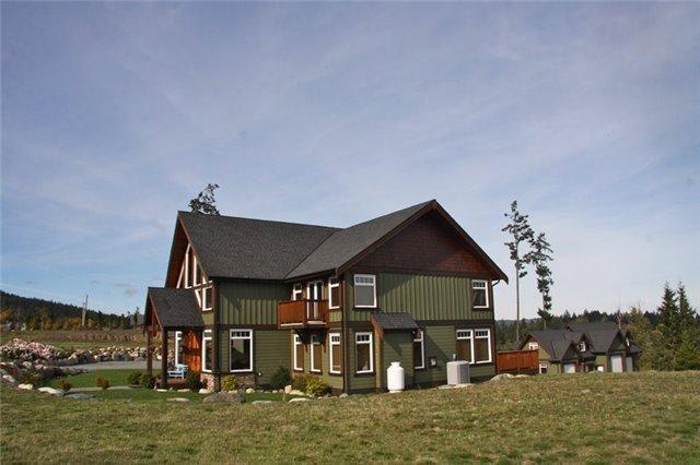 3254 Ridgeview Pl, House detached with 5 bedrooms, 4 bathrooms and 10 parking in Nanaimo C BC | Image 2