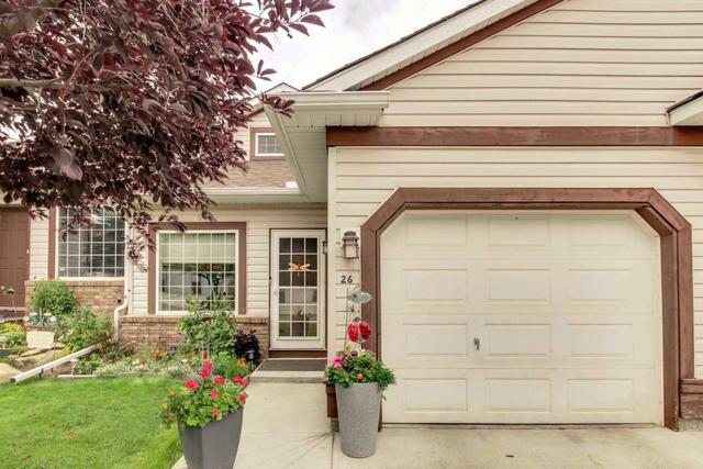 26 Somervale Park Sw, Home with 2 bedrooms, 1 bathrooms and 2 parking in Calgary AB | Image 2