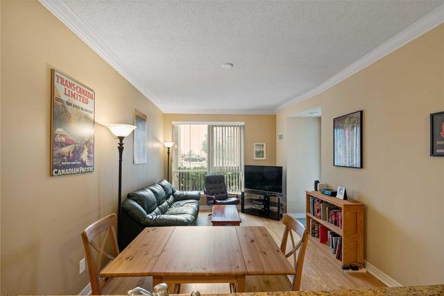 101 - 40 Old Mill Rd, Condo with 1 bedrooms, 1 bathrooms and 1 parking in Oakville ON | Image 4