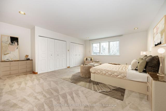 44 Shaughnessy Blvd, House detached with 5 bedrooms, 3 bathrooms and 4 parking in Toronto ON | Image 9