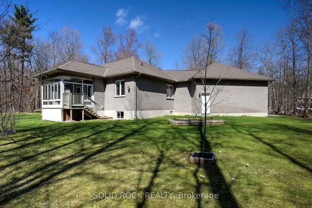 61 Oak Ridge Dr, House detached with 3 bedrooms, 2 bathrooms and 10.5 parking in Quinte West ON | Image 37