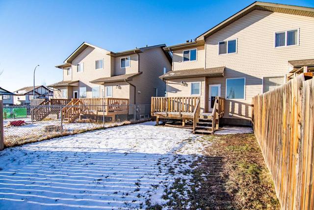 88 Vold Close, Home with 4 bedrooms, 2 bathrooms and 1 parking in Red Deer AB | Image 3