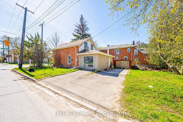 785 George St N, House detached with 5 bedrooms, 3 bathrooms and 3 parking in Peterborough ON | Image 20