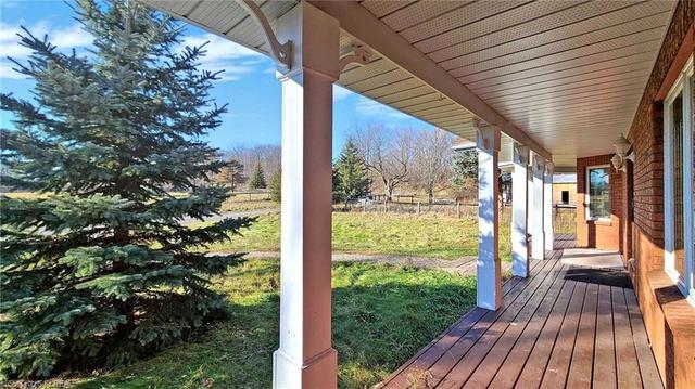 571 Hickory Beach Road, House detached with 3 bedrooms, 2 bathrooms and 12 parking in Kawartha Lakes ON | Image 18