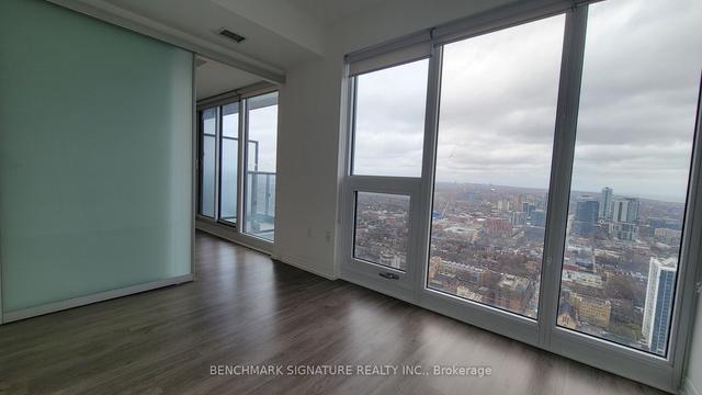 4015 - 251 Jarvis St, Condo with 1 bedrooms, 1 bathrooms and 0 parking in Toronto ON | Image 2