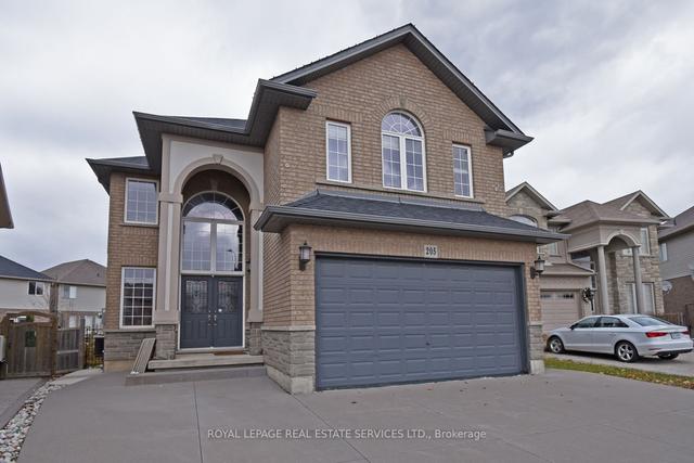 205 Lorenzo Dr, House detached with 4 bedrooms, 4 bathrooms and 5 parking in Hamilton ON | Image 12