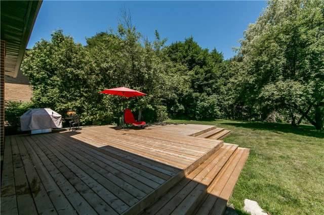 56 Hawksbury Dr, House detached with 3 bedrooms, 2 bathrooms and 8 parking in Toronto ON | Image 18