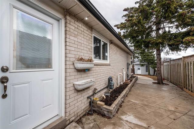 2632 Lundene Rd, House semidetached with 3 bedrooms, 3 bathrooms and 4 parking in Mississauga ON | Image 28