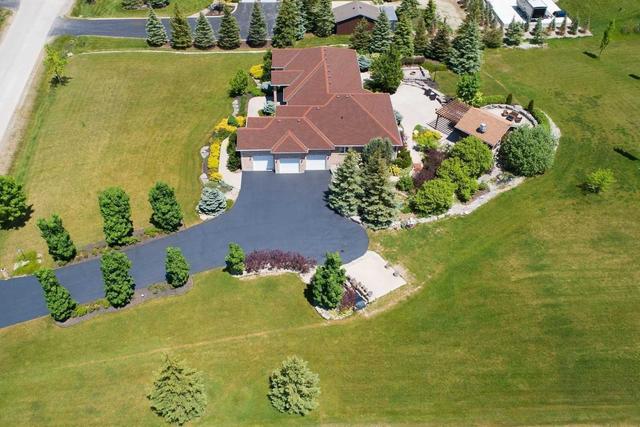 2250 Kean Hill Dr, House detached with 4 bedrooms, 3 bathrooms and 13 parking in Milton ON | Image 23
