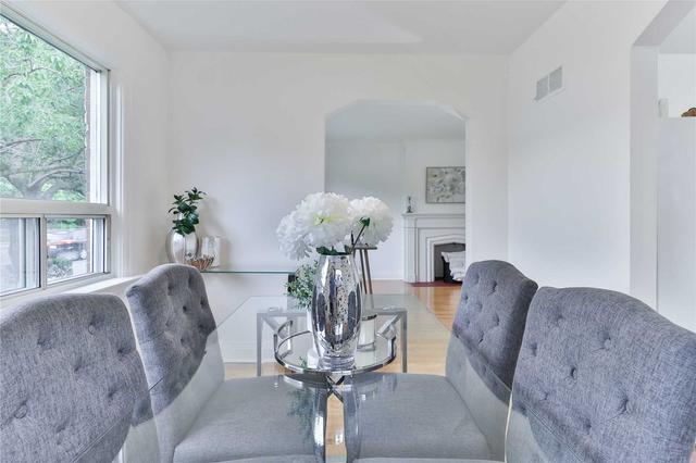 653 O'connor Dr, House detached with 3 bedrooms, 2 bathrooms and 2 parking in Toronto ON | Image 4