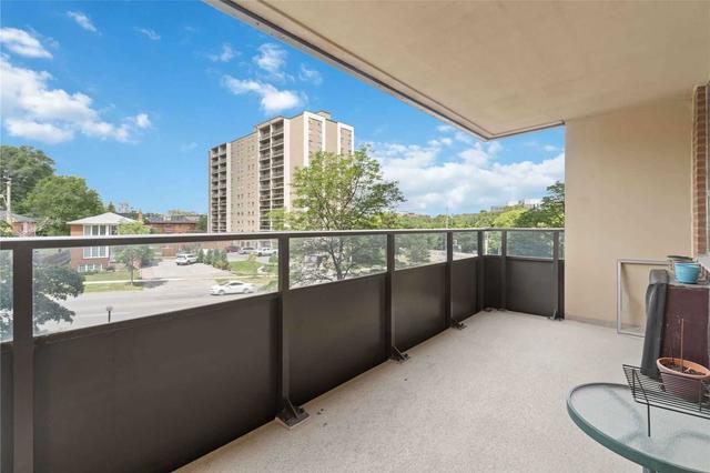 206 - 15 La Rose Ave, Condo with 3 bedrooms, 2 bathrooms and 1 parking in Toronto ON | Image 19